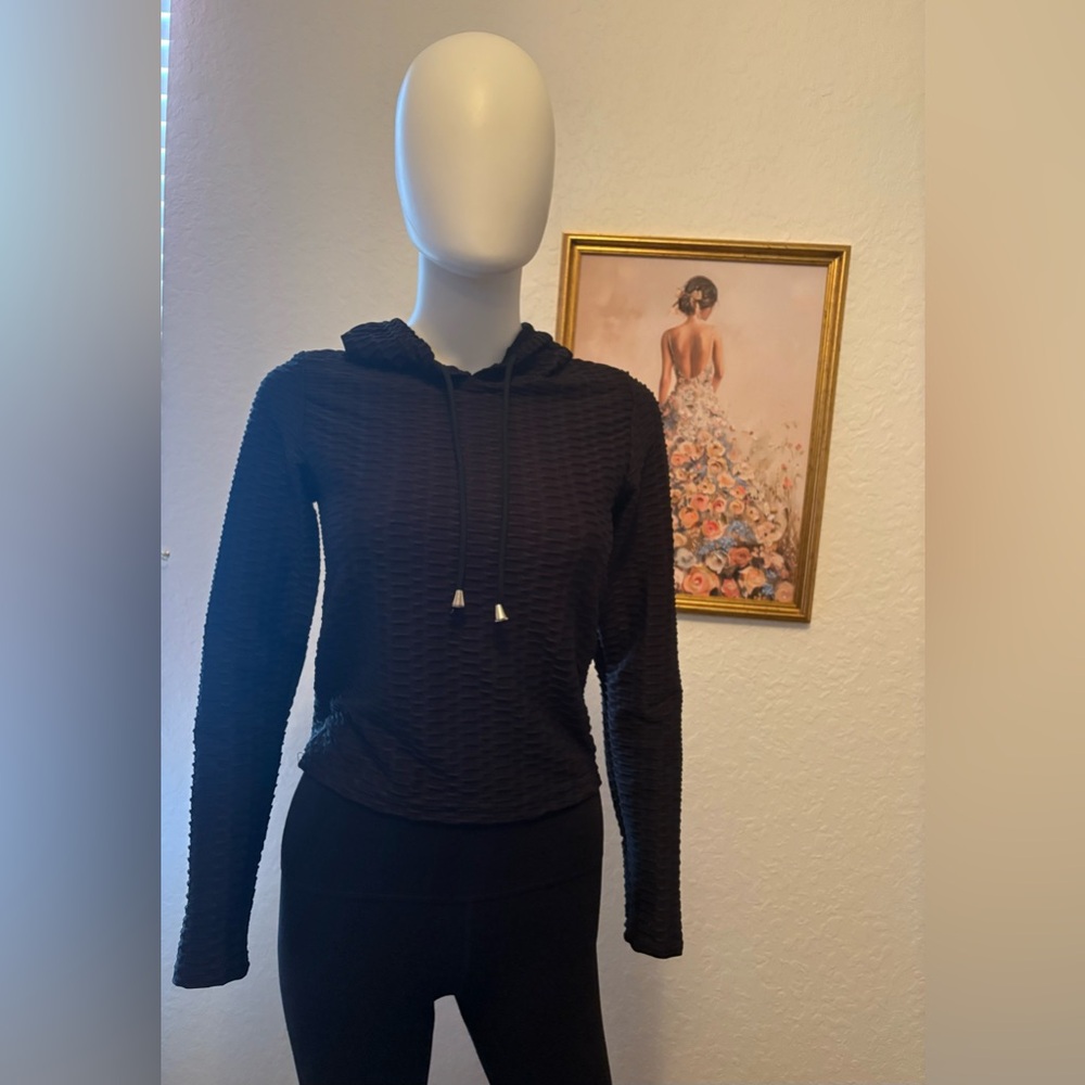 Black Fitted Hooded Sweatshirt